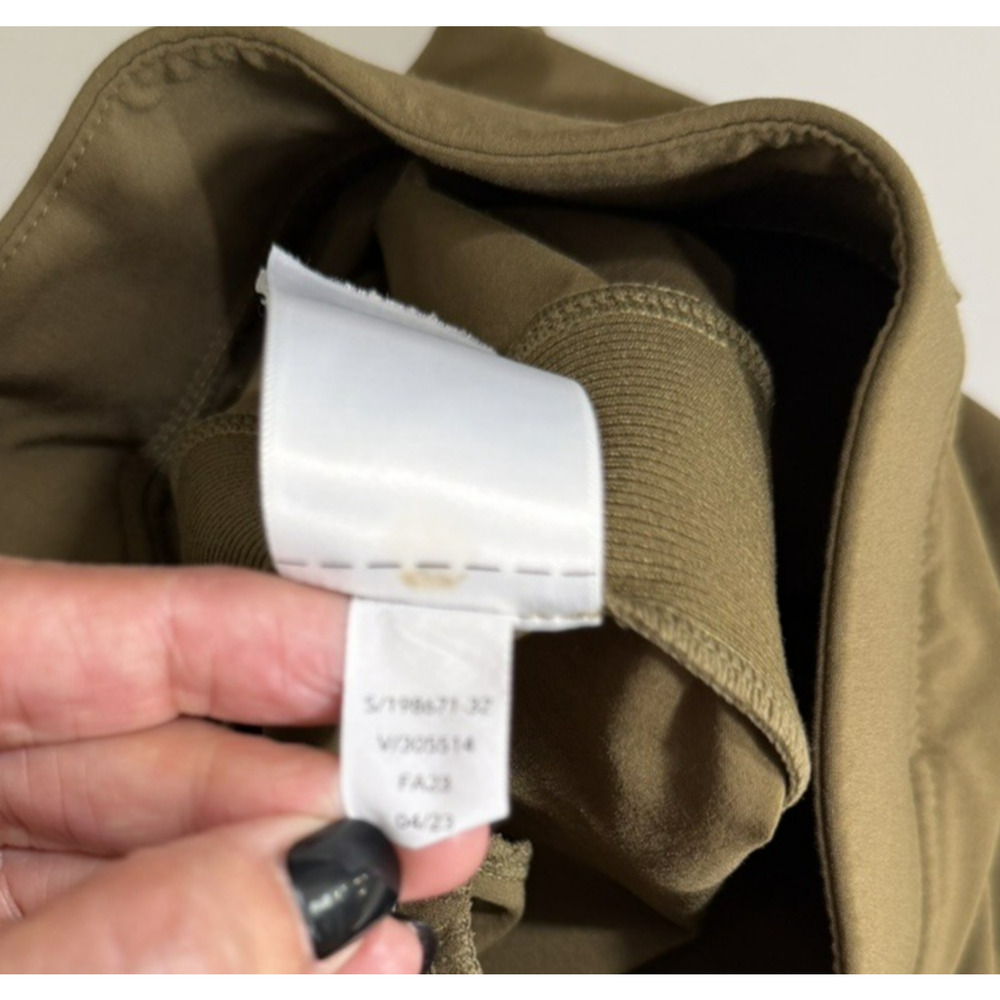 Athleta Brooklyn Ankle Pants Olive Green Lightweight Pockets Stretch Size 8 - Picture 14 of 14